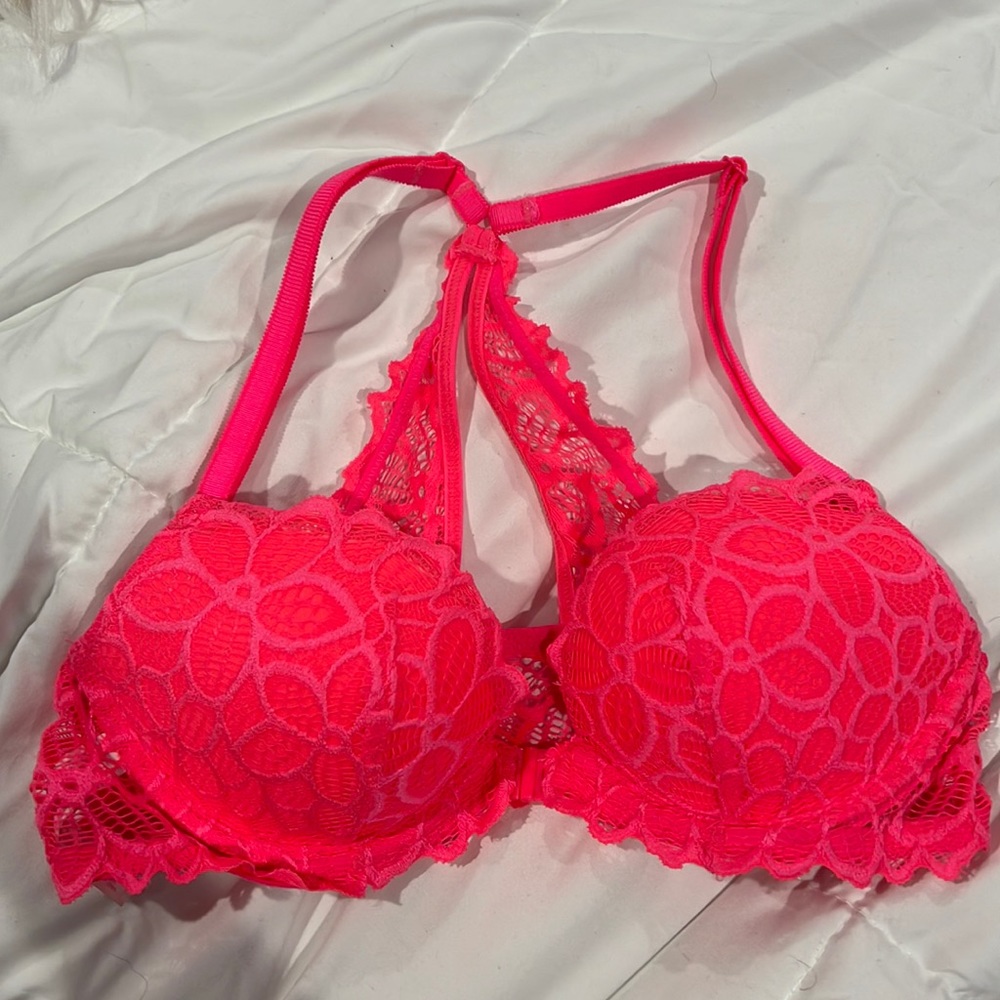 PINK bra